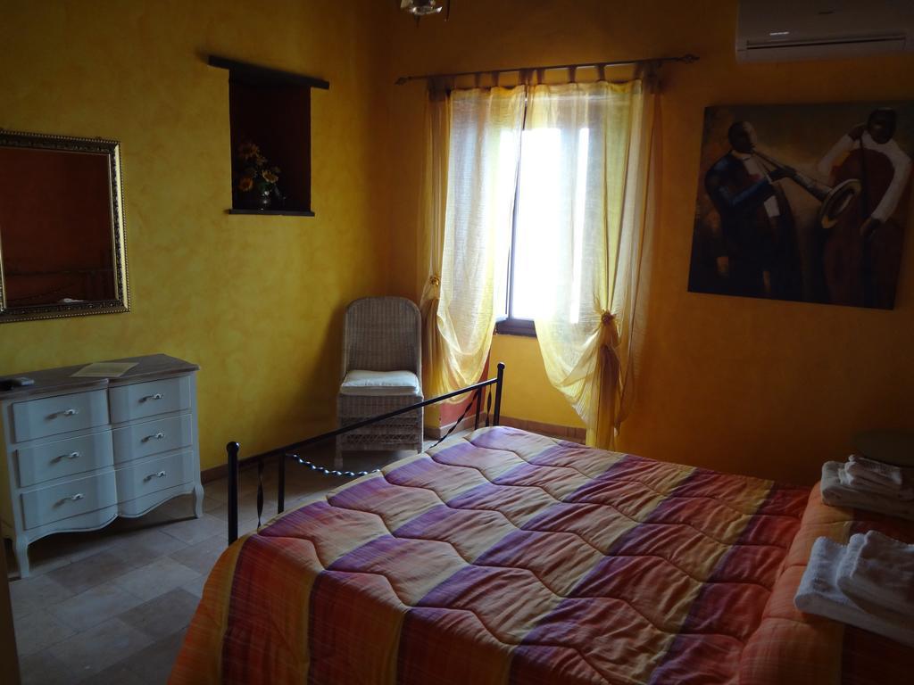 B&B Nonna Ida 斯卡莱阿 客房 照片