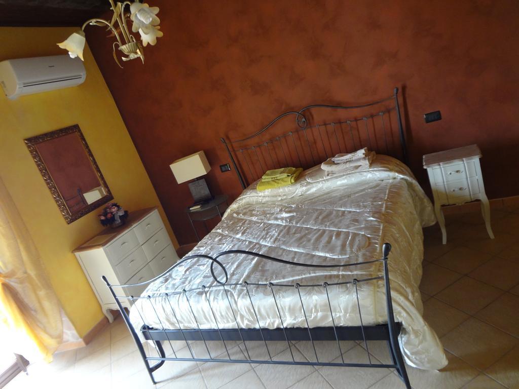 B&B Nonna Ida 斯卡莱阿 客房 照片